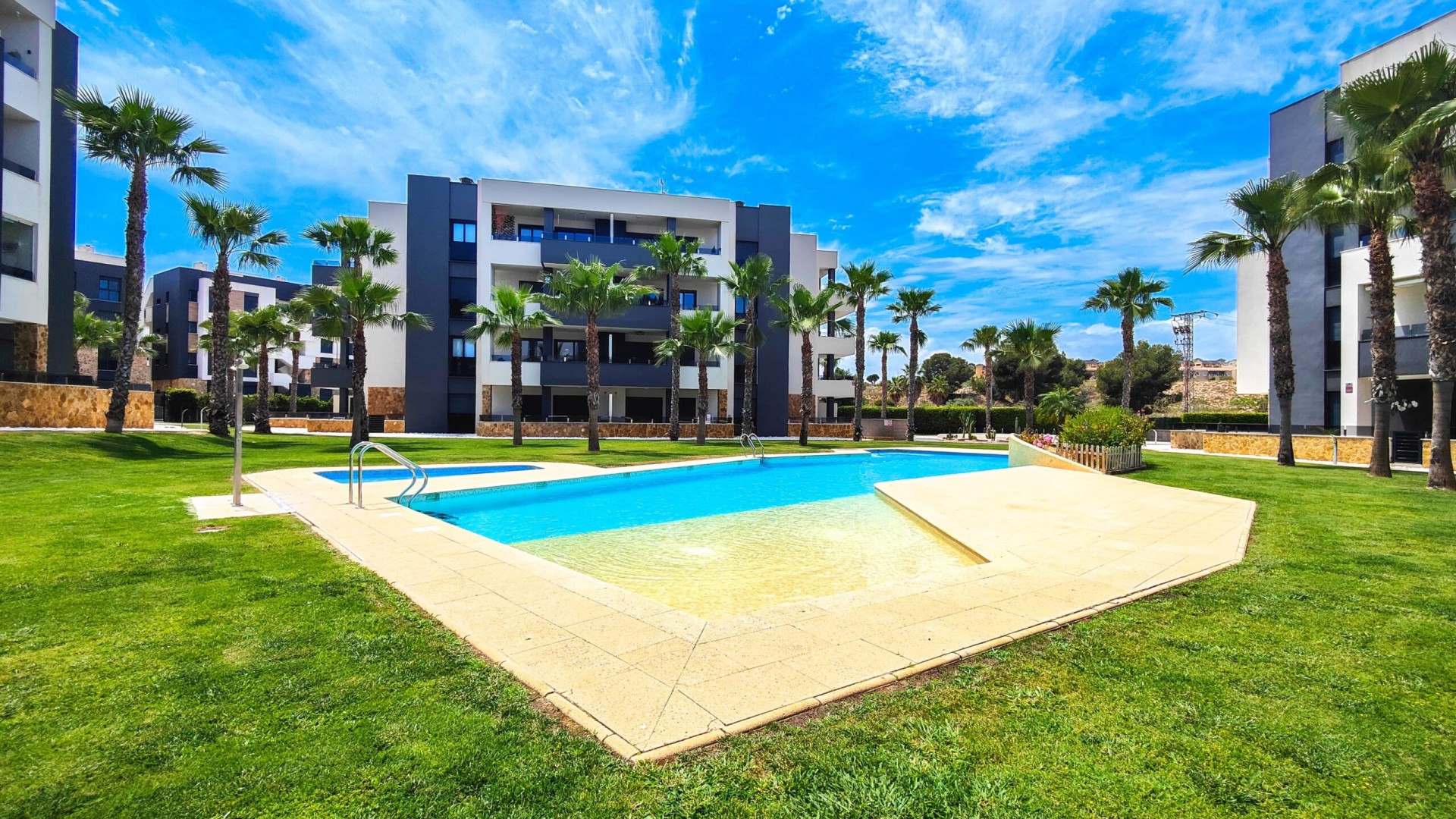 Revente - Appartement -
Orihuela Costa