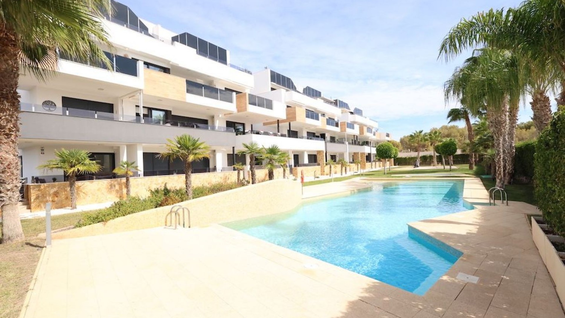 Revente - Appartement -
Orihuela Costa