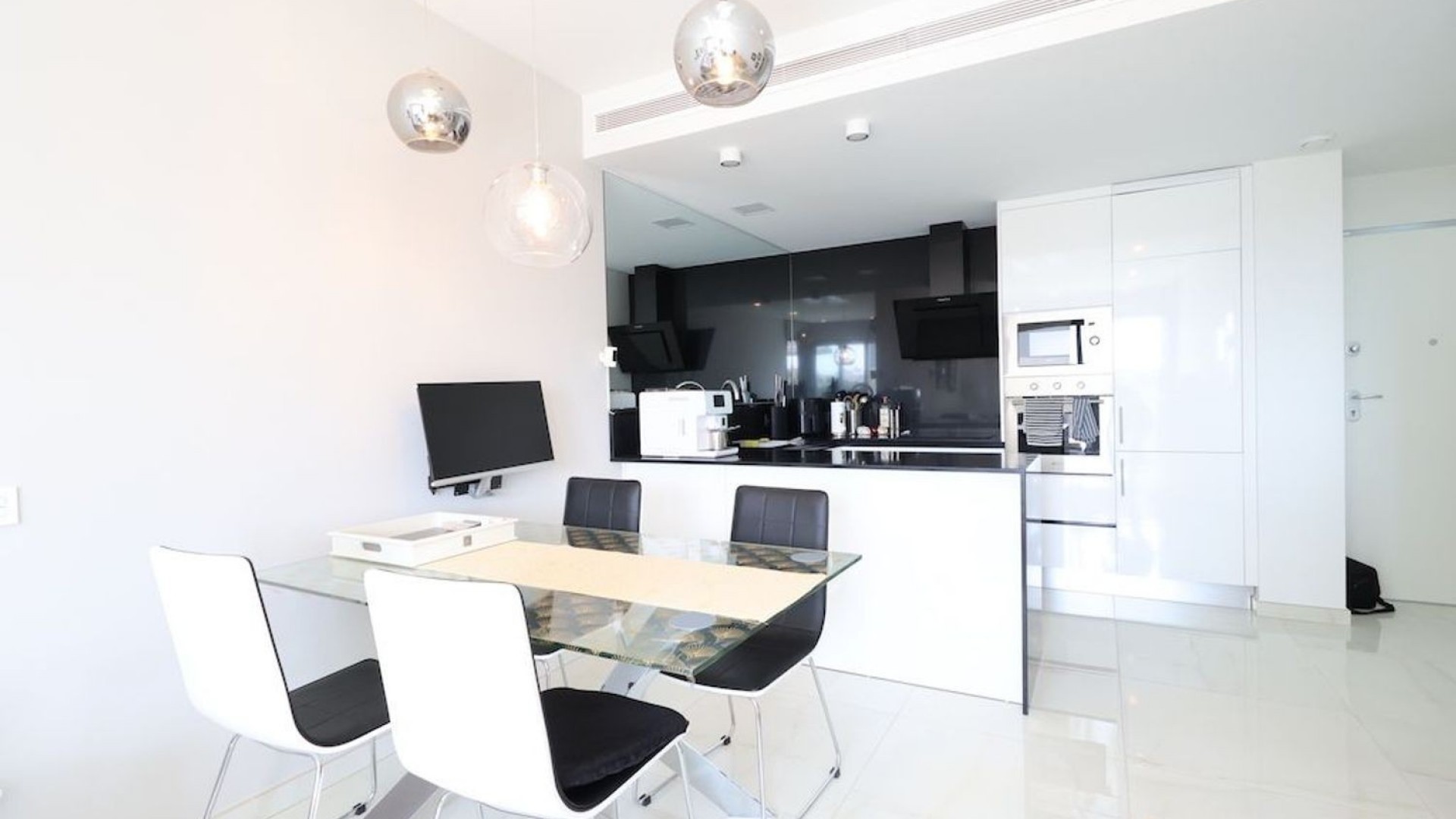 Revente - Appartement -
Orihuela Costa