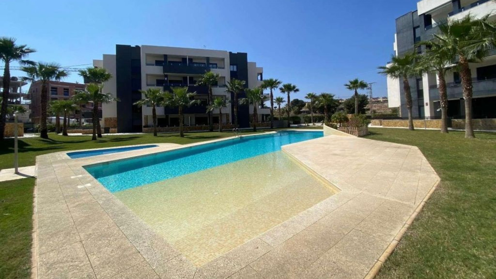 Revente - Appartement -
Orihuela Costa