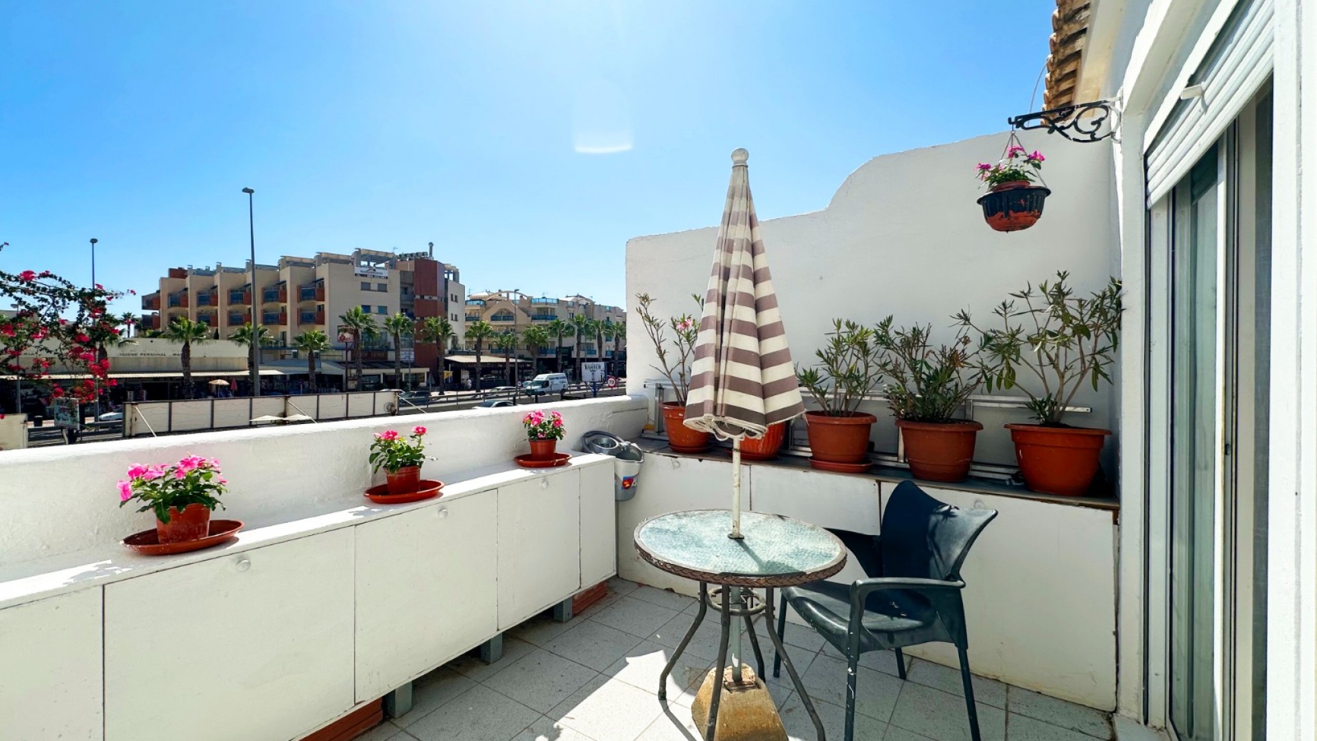 Revente - Appartement -
Orihuela Costa