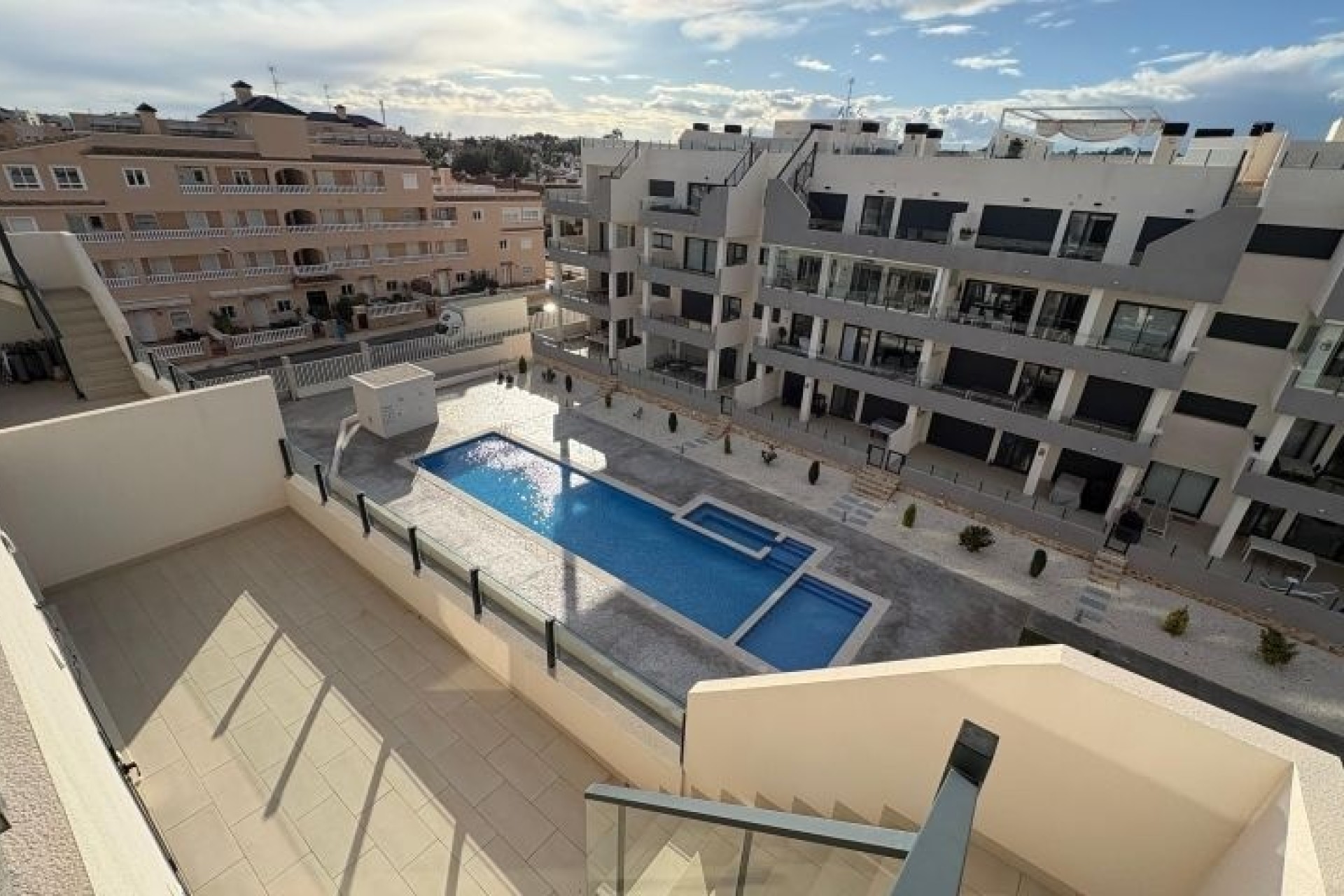 Revente - Appartement -
Orihuela Costa