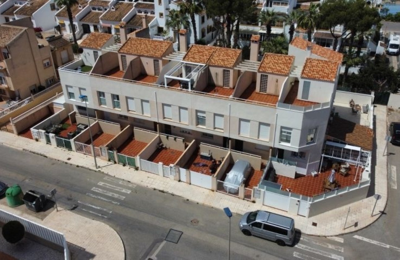 Revente - Appartement -
Orihuela Costa