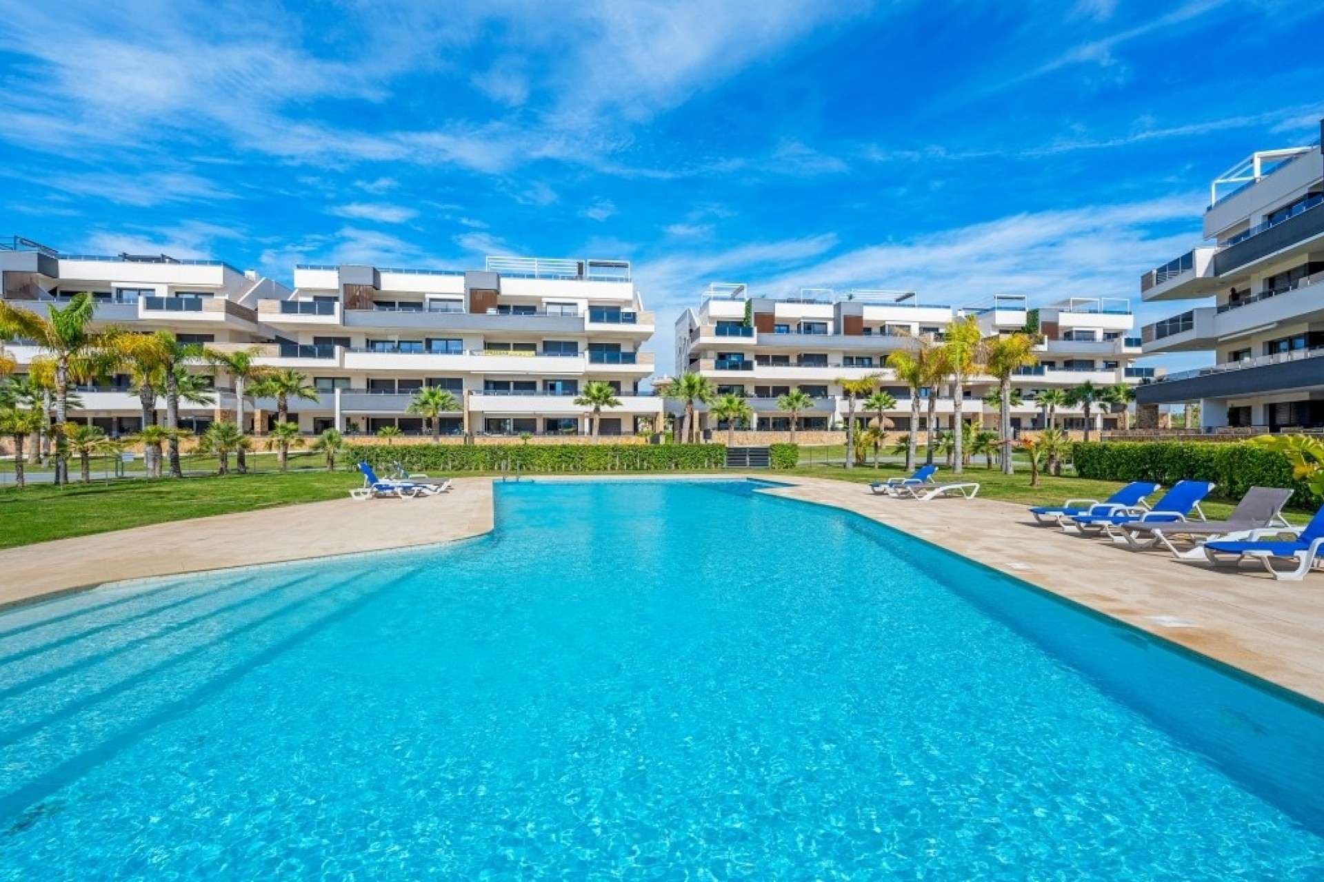Revente - Appartement -
Orihuela Costa