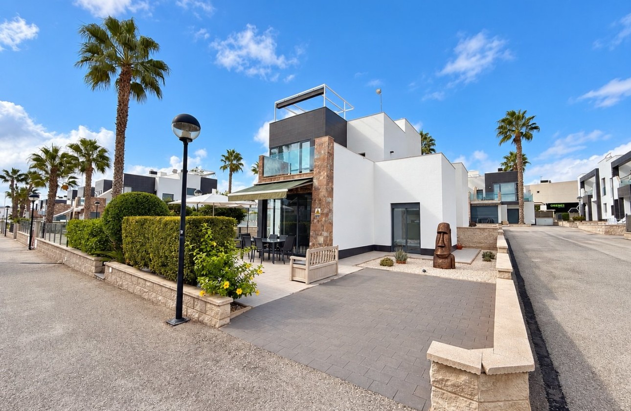 Revente - Appartement -
Orihuela Costa