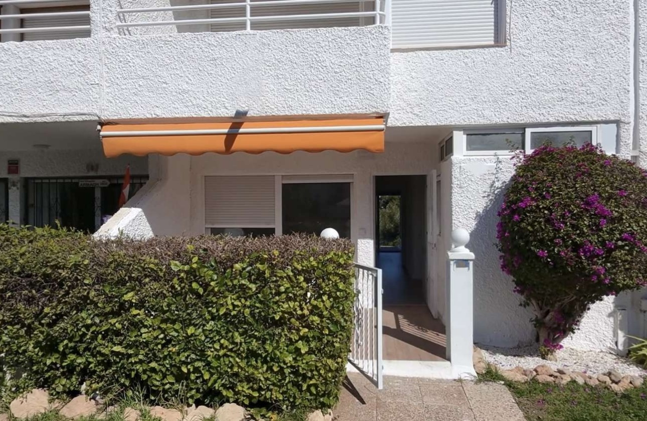 Revente - Appartement -
Orihuela - Inland