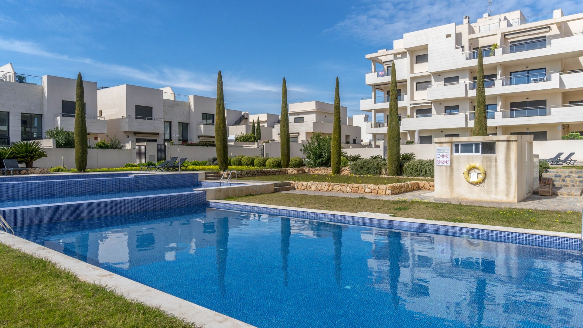 Revente - Appartement -
Orihuela - Orihuela Costa