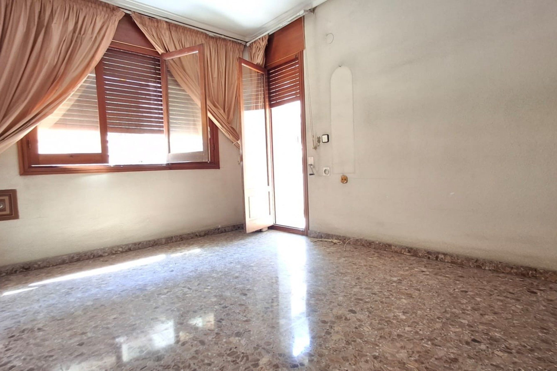 Revente - Appartement -
Orihuela - Zona Centro