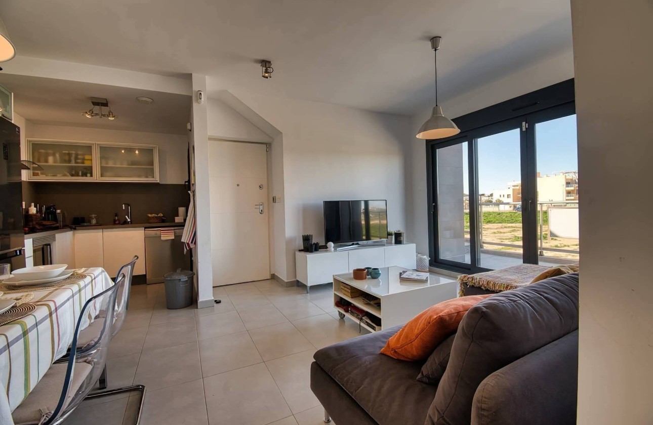Revente - Appartement -
Pilar de la Horadada - Pueblo Latino