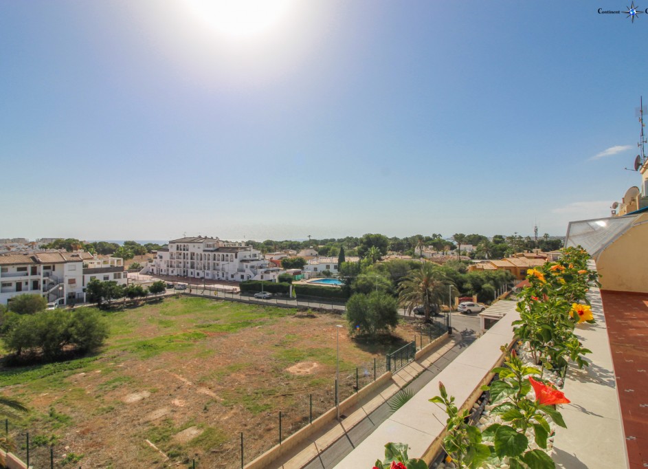 Revente - Appartement -
Punta Prima - Beachside
