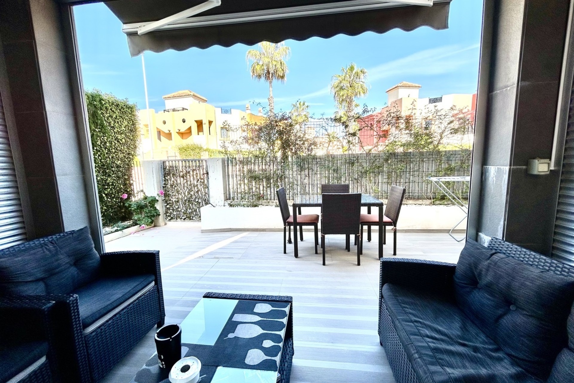 Revente - Appartement -
Punta Prima - Costa Blanca