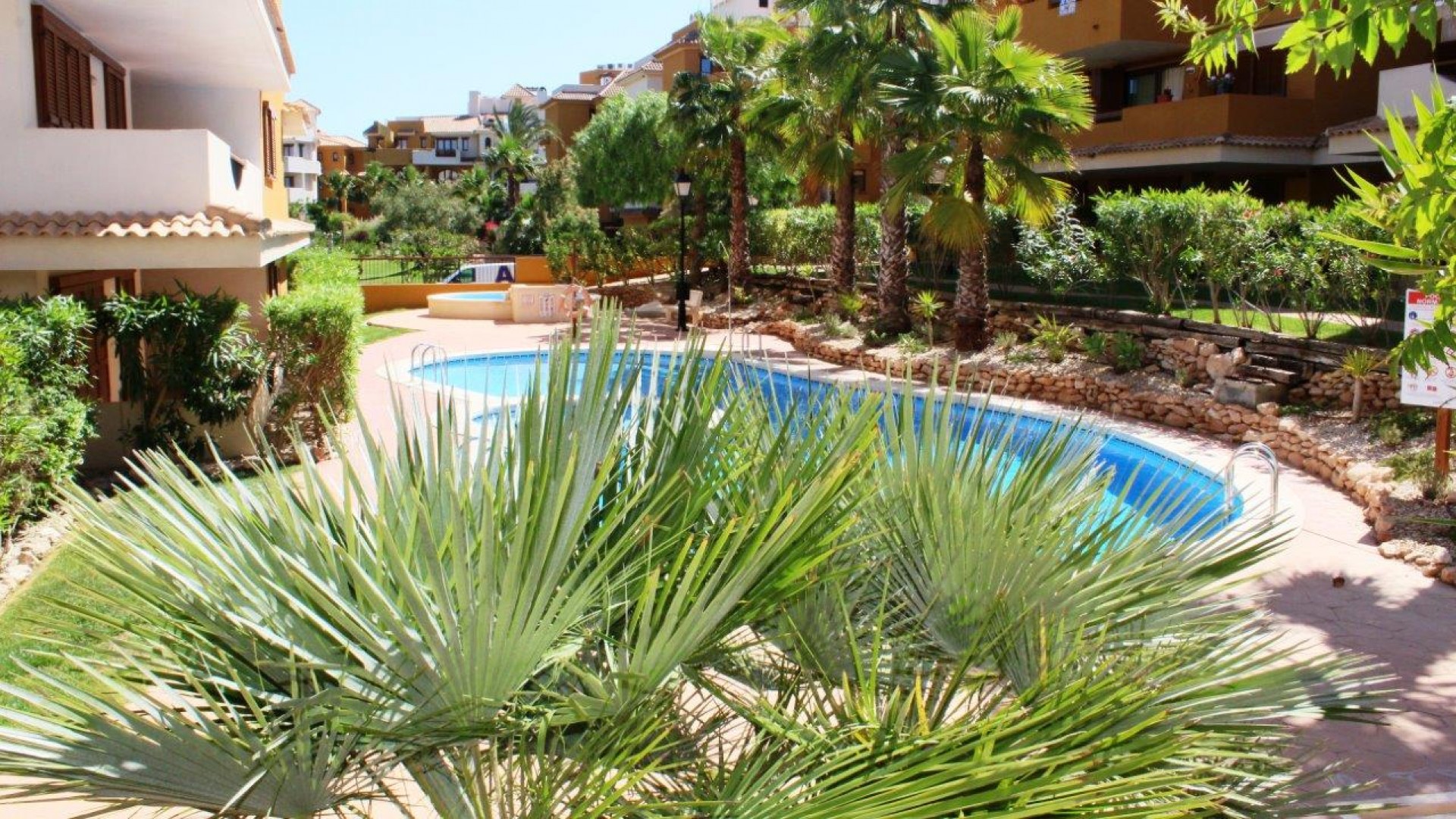 Revente - Appartement -
Punta Prima - La Entrada