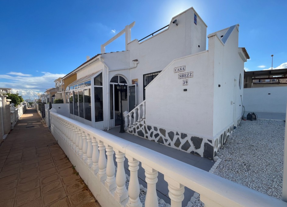 Revente - Appartement -
Punta Prima - Serena