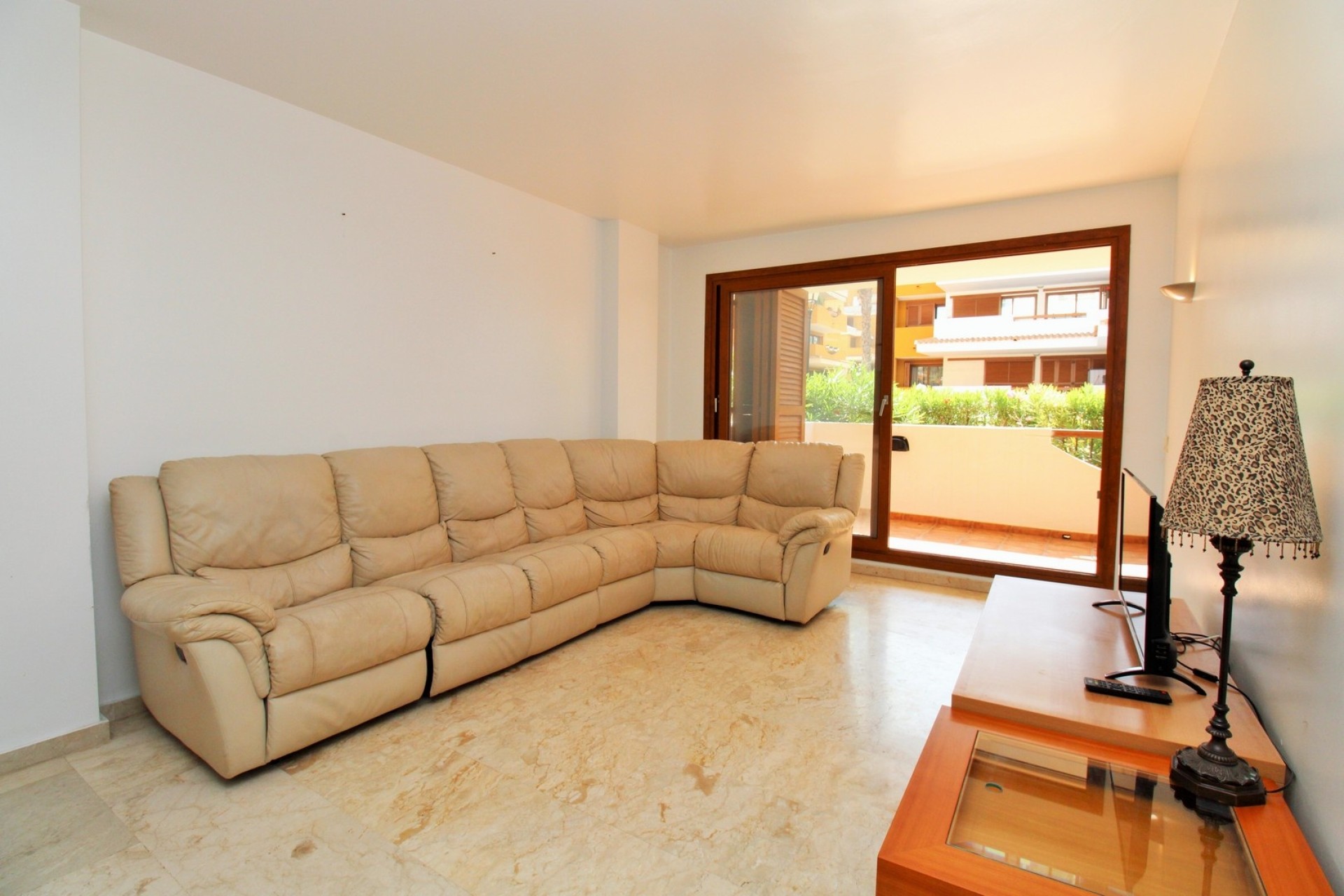 Revente - Appartement -
Punta Prima
