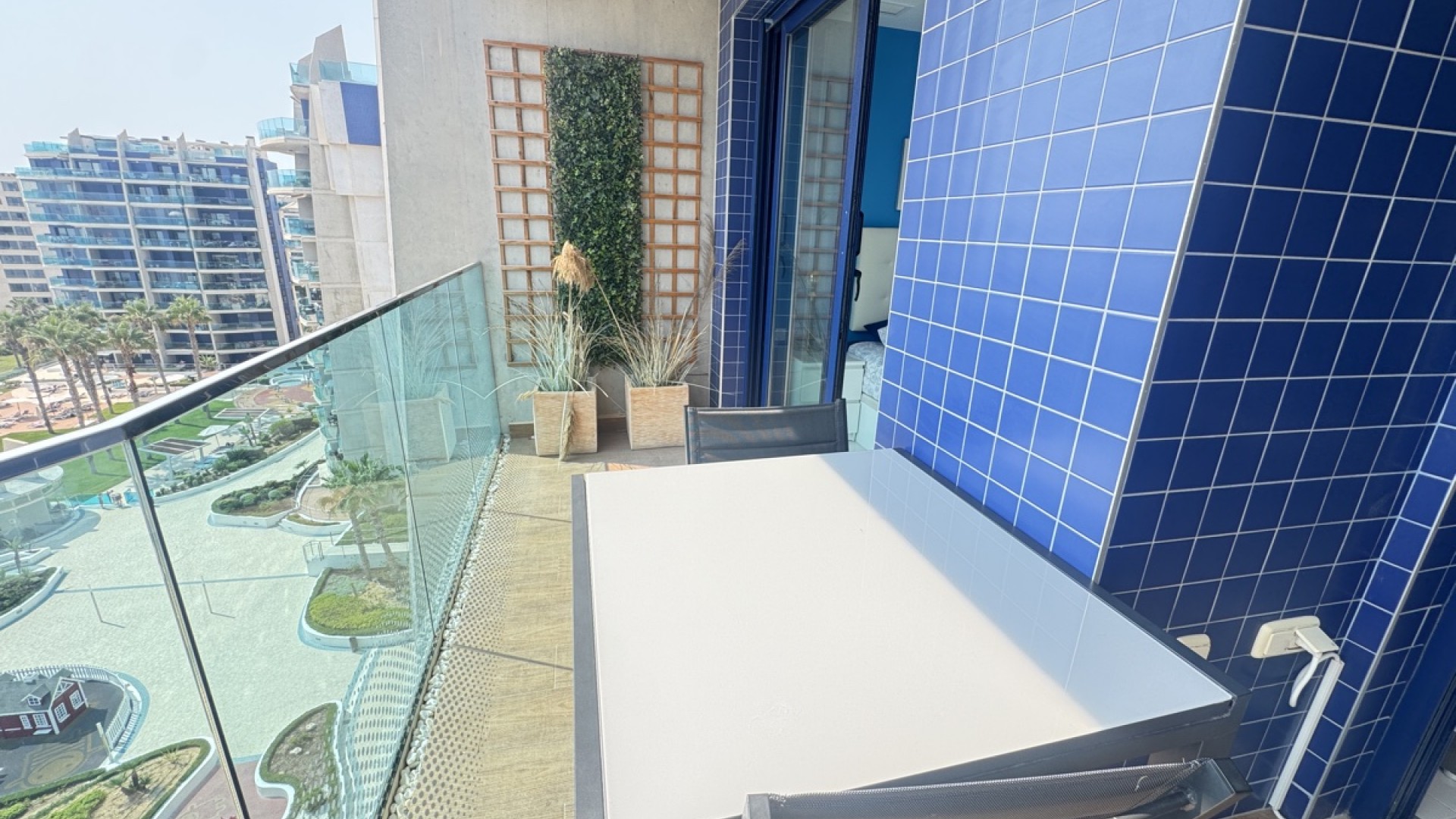 Revente - Appartement -
Punta Prima