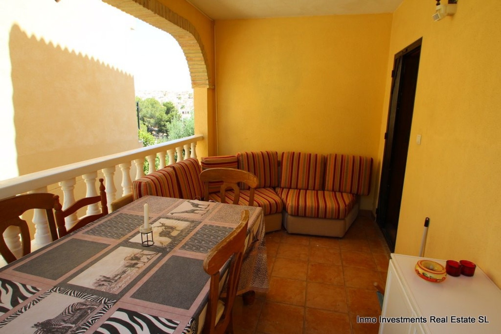 Revente - Appartement -
Punta Prima