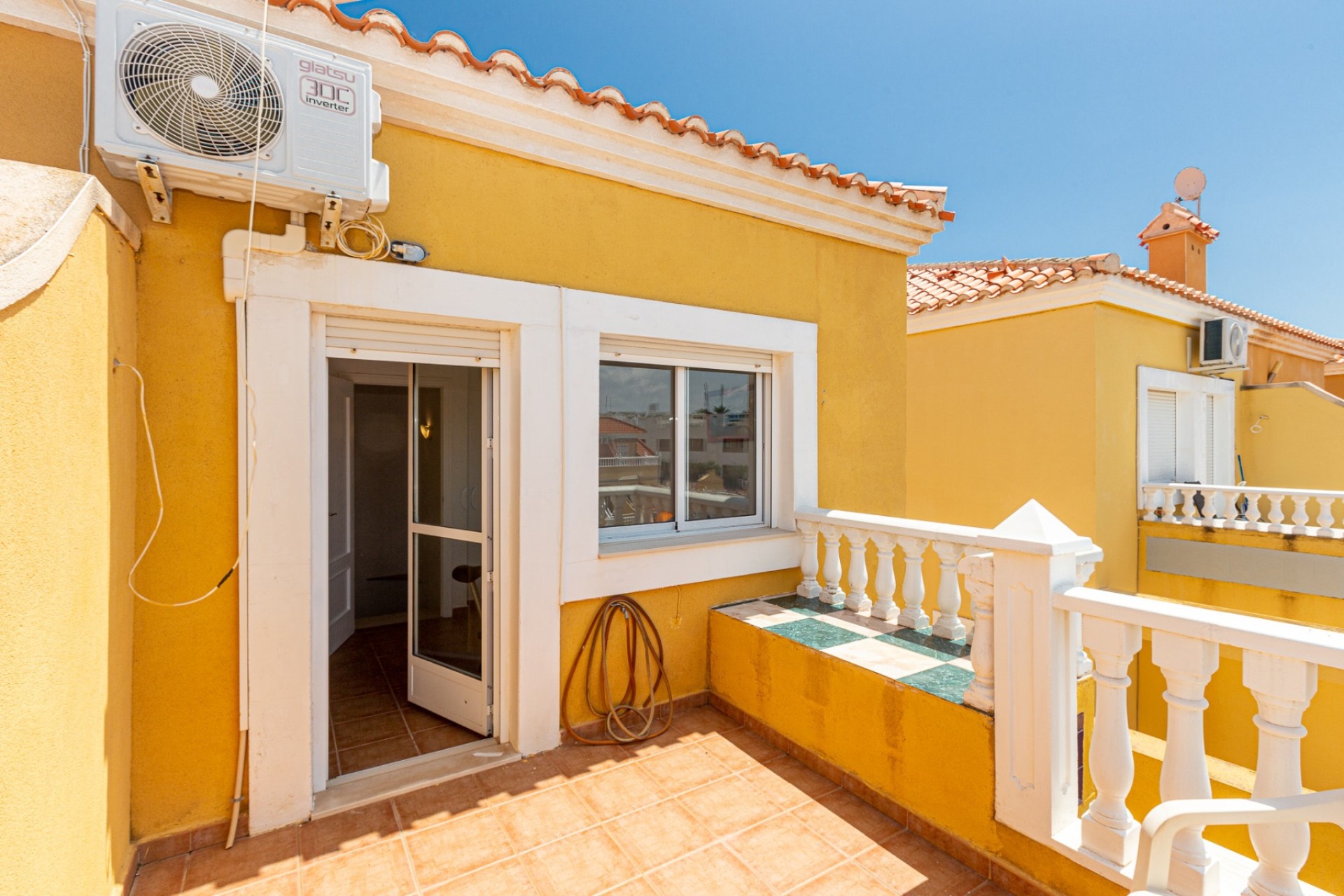 Revente - Appartement -
Punta Prima