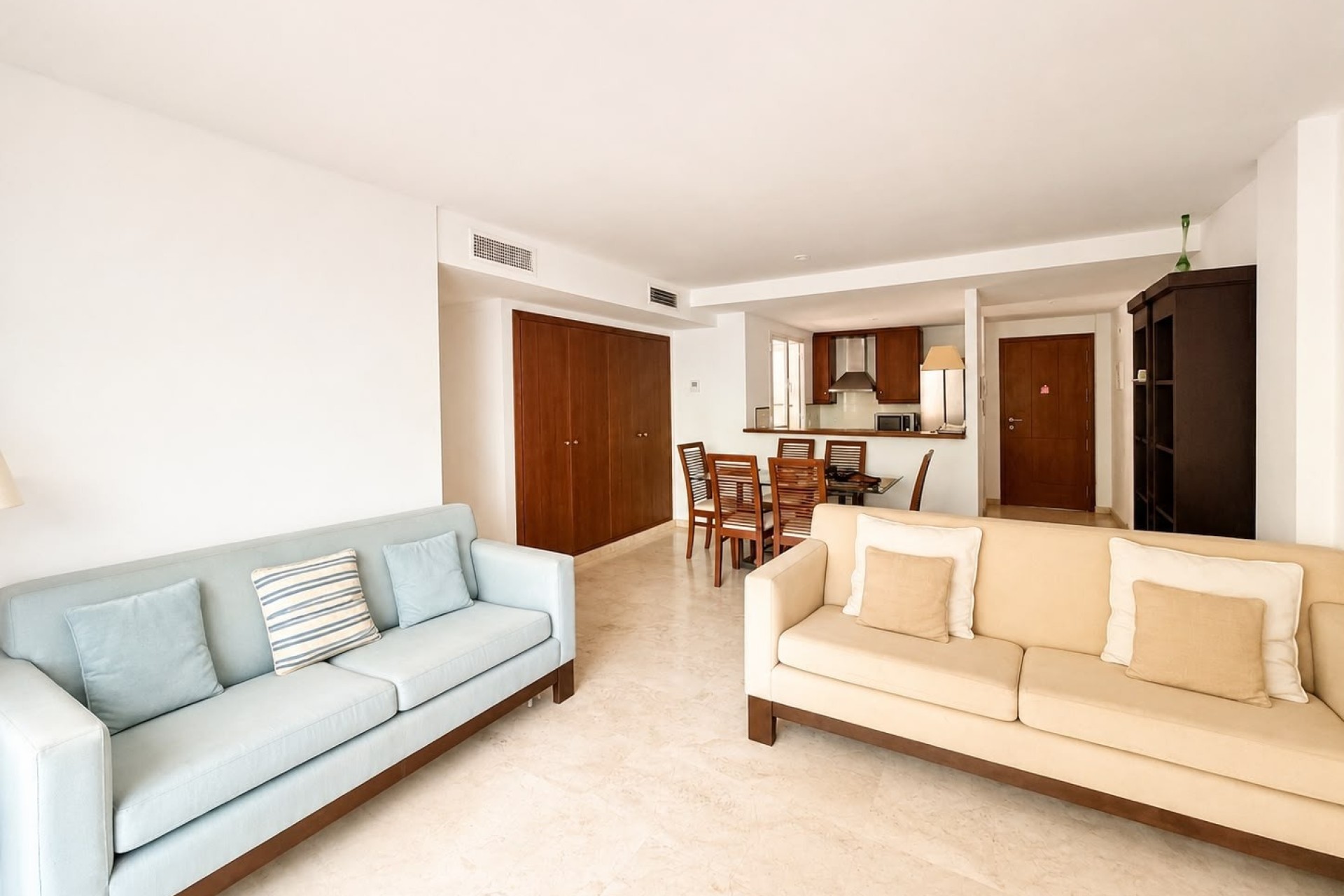 Revente - Appartement -
Punta Prima