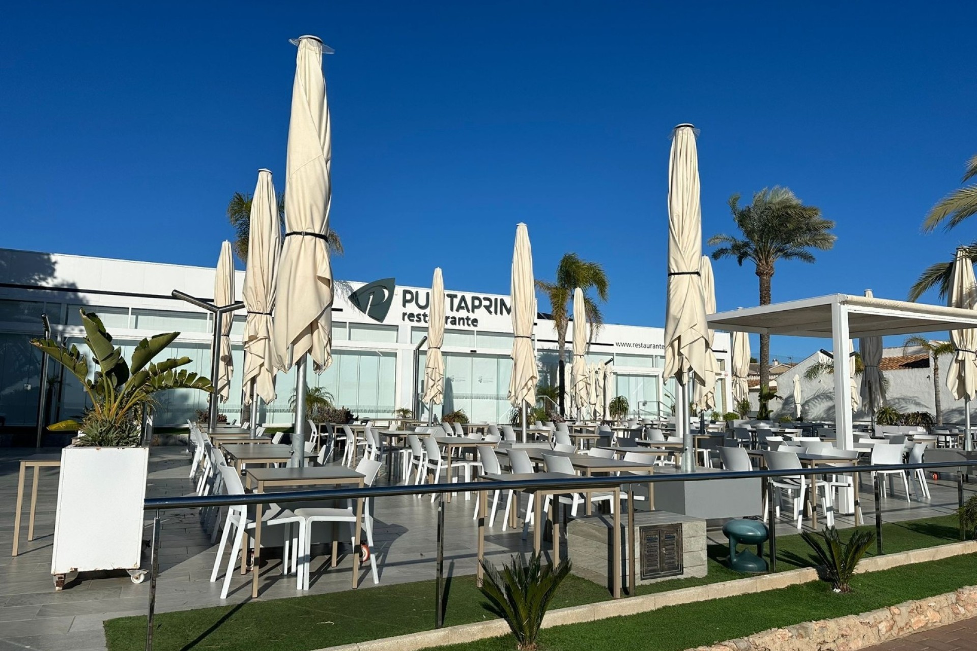 Revente - Appartement -
Punta Prima