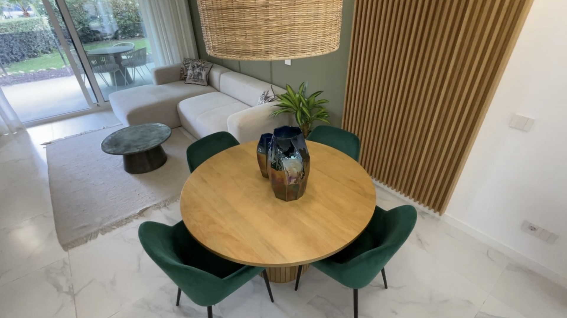 Revente - Appartement -
Punta Prima