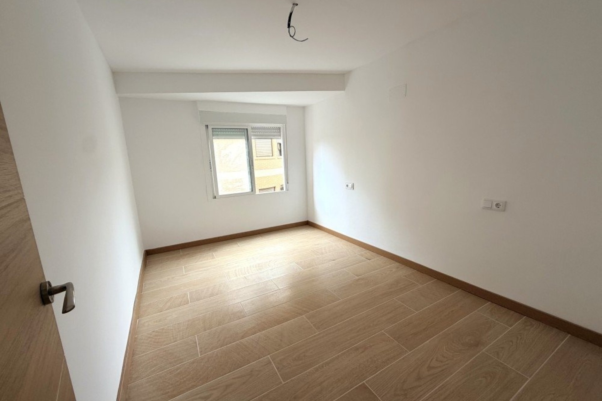 Revente - Appartement -
Rojales - Inland