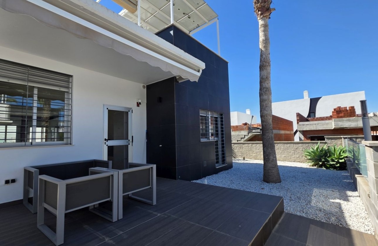 Revente - Appartement -
Rojales - Pueblo Bravo