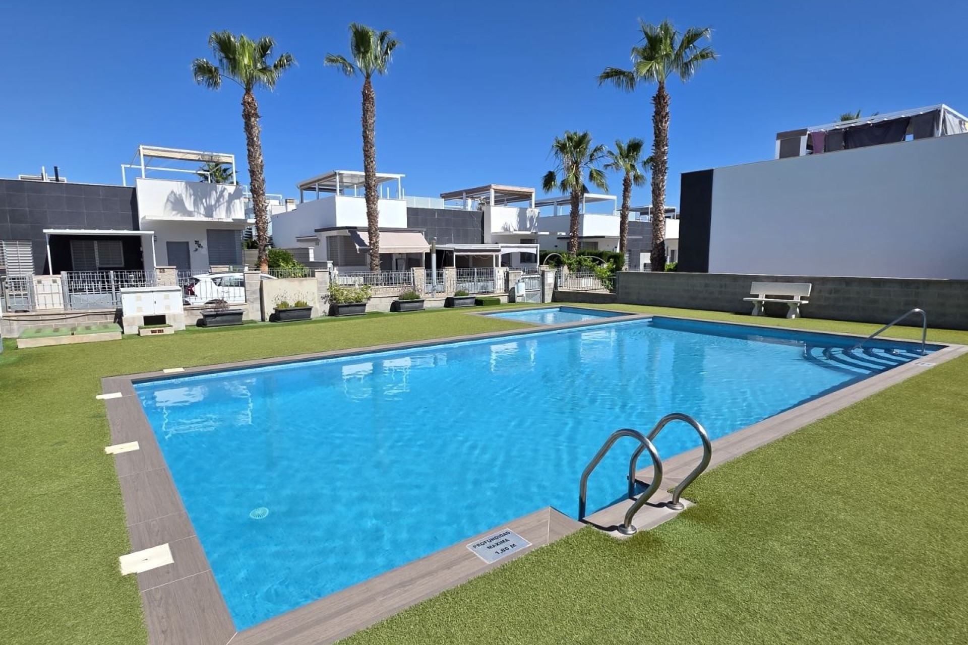 Revente - Appartement -
Rojales - Pueblo Bravo