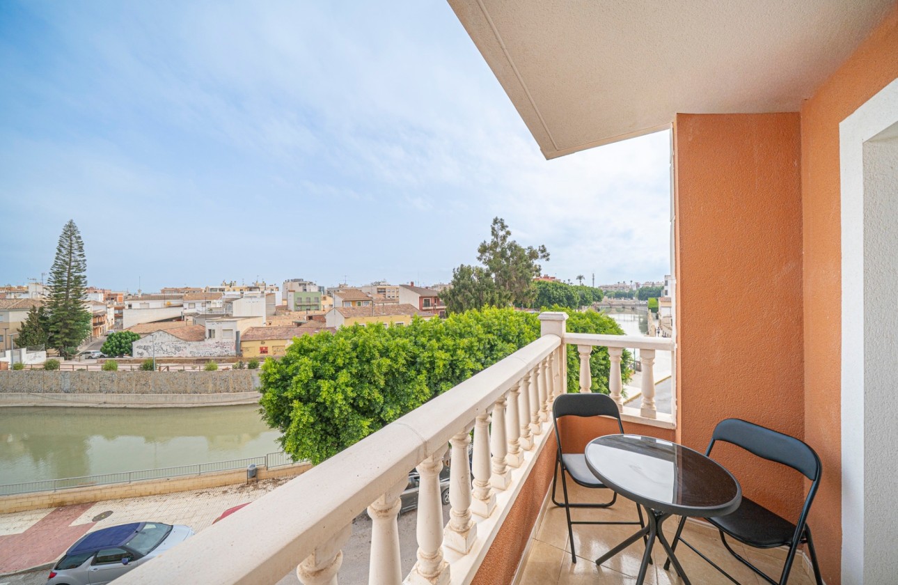Revente - Appartement -
Rojales