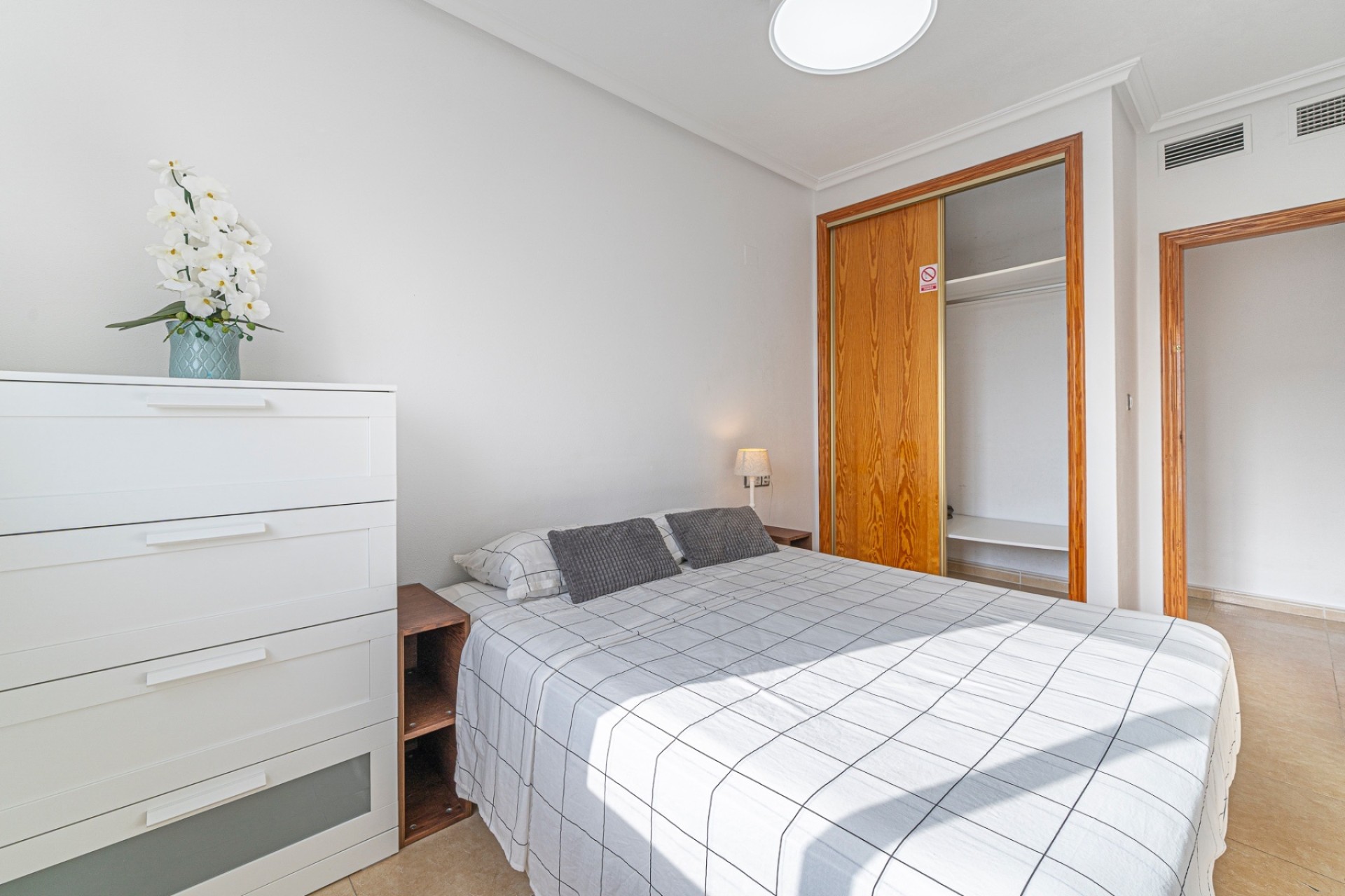 Revente - Appartement -
Rojales