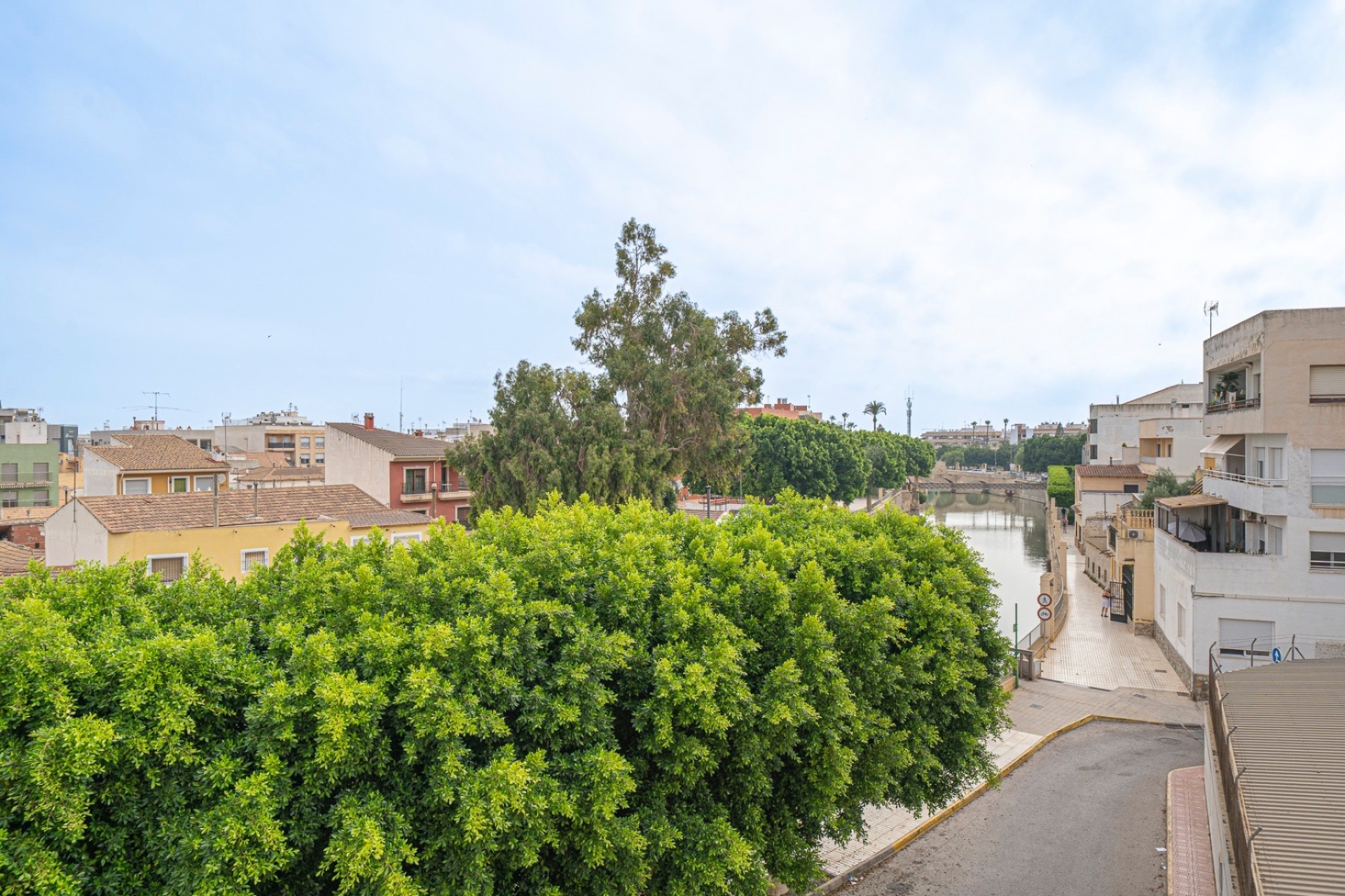 Revente - Appartement -
Rojales