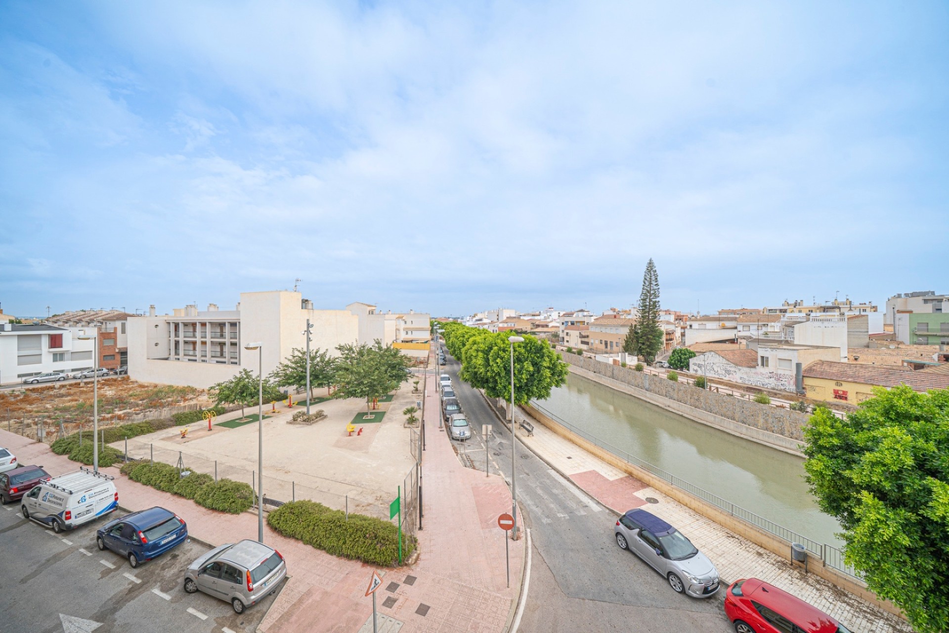 Revente - Appartement -
Rojales