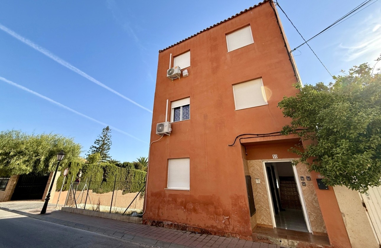 Revente - Appartement -
San Miguel de Salinas - Inland