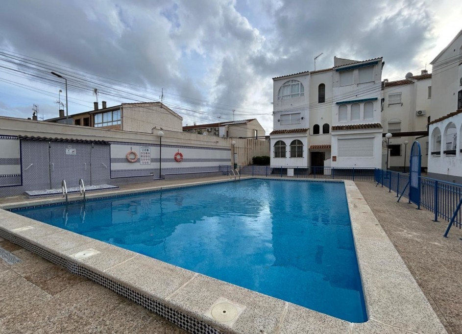 Revente - Appartement -
San Miguel de Salinas