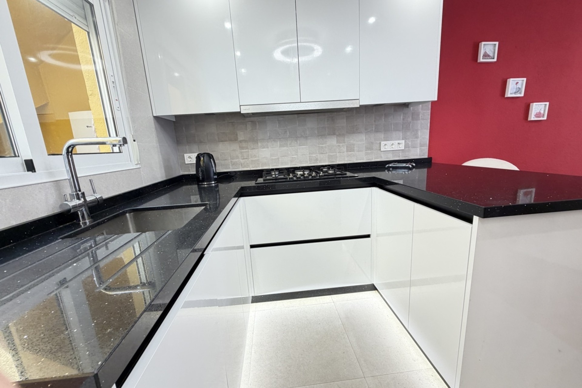 Revente - Appartement -
San Miguel de Salinas