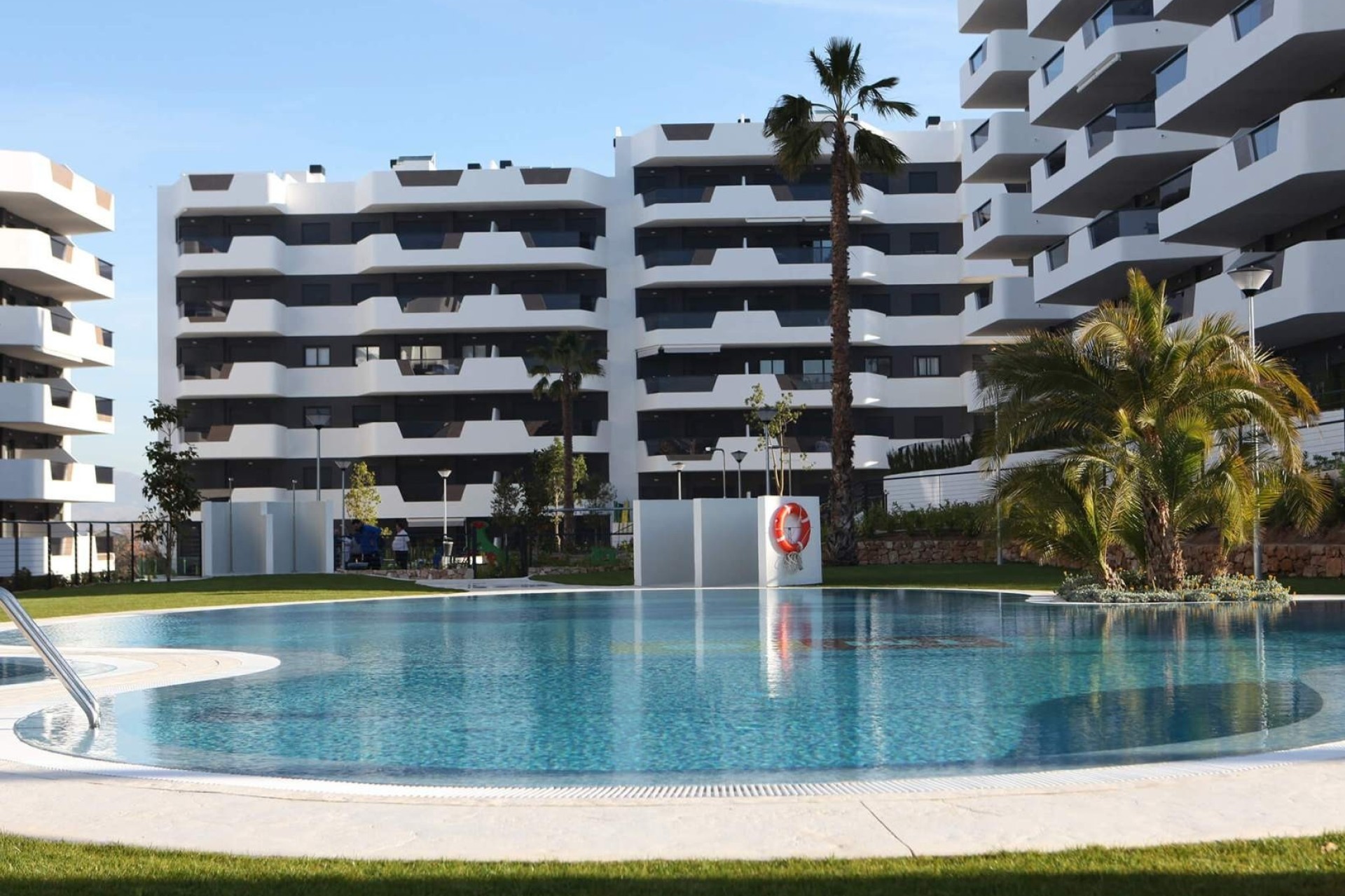 Revente - Appartement -
Santa Pola