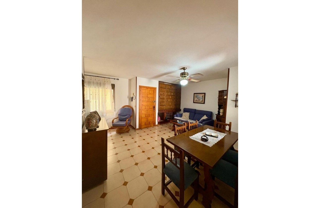Revente - Appartement -
Torrelamata - Costa Blanca