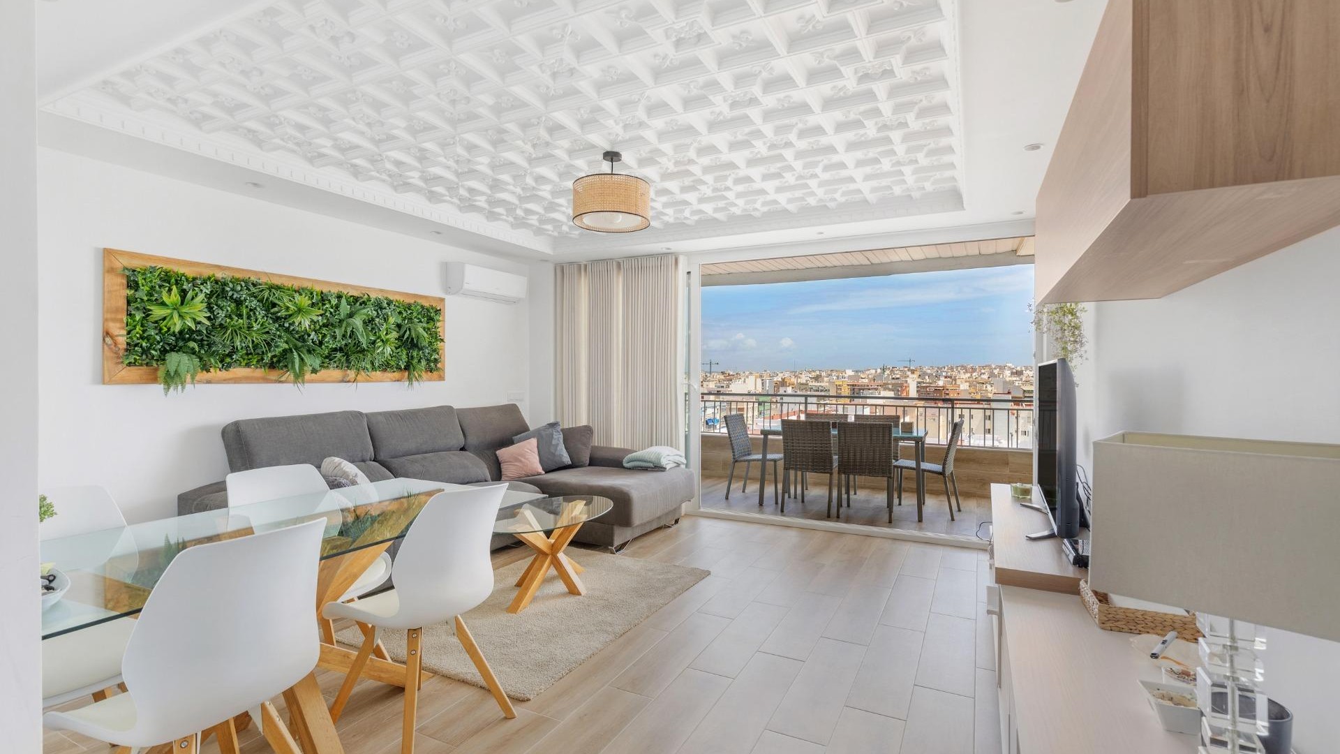 Revente - Appartement -
Torrevieja - Acequion