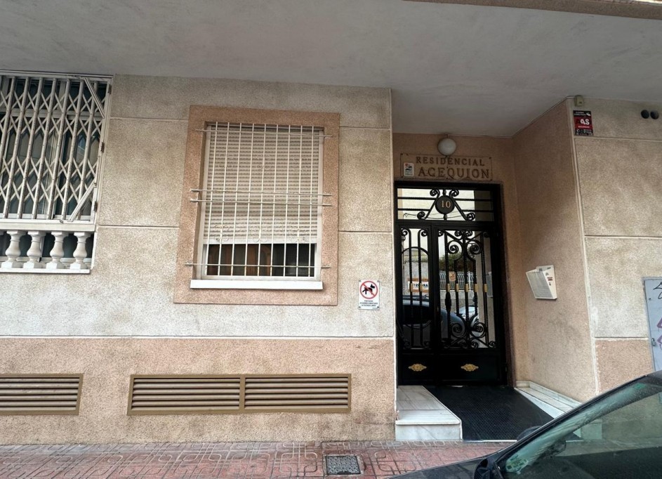 Revente - Appartement -
Torrevieja - Acequion