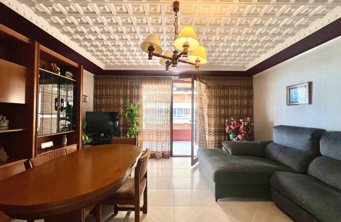 Revente - Appartement -
Torrevieja - Acequion