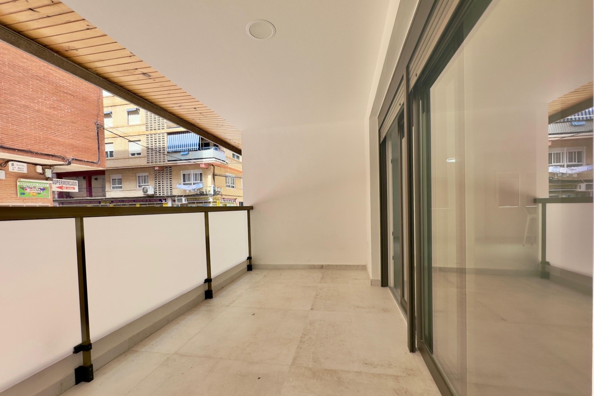 Revente - Appartement -
Torrevieja - Acequion