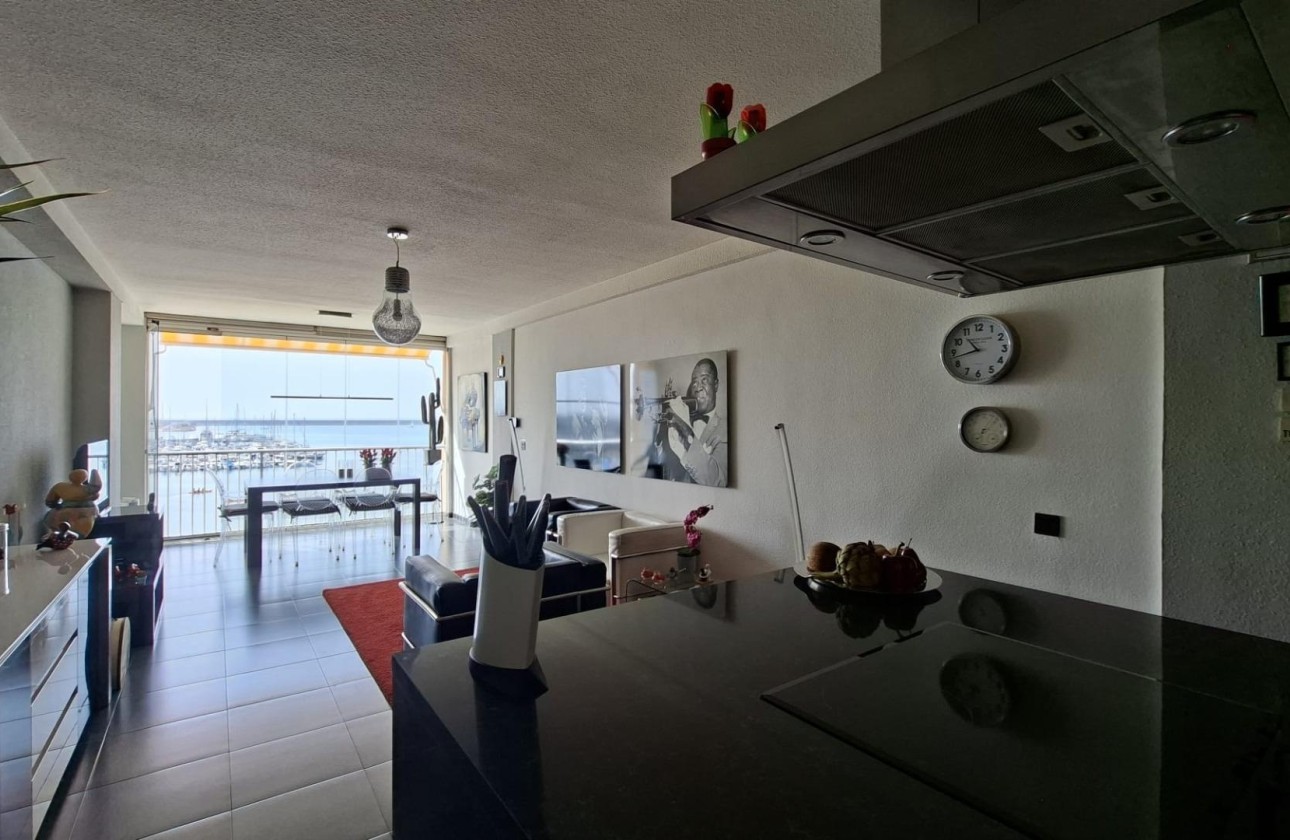 Revente - Appartement -
Torrevieja - Acequion
