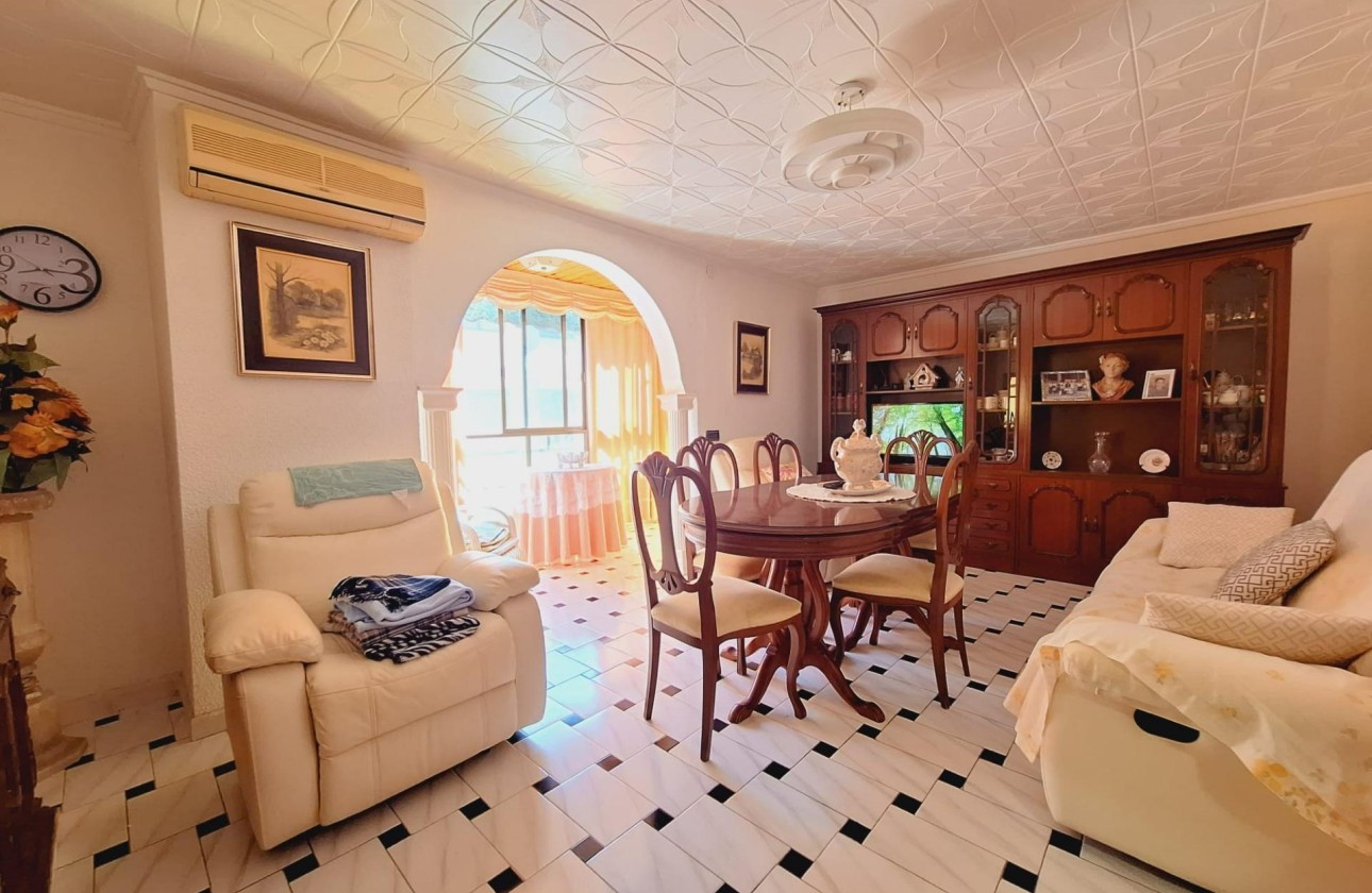 Revente - Appartement -
Torrevieja - Acequion