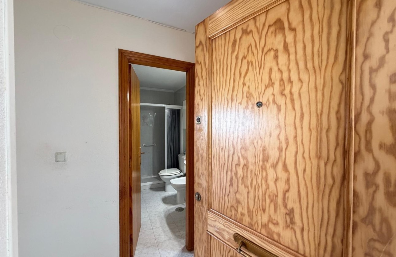 Revente - Appartement -
Torrevieja - Acequion