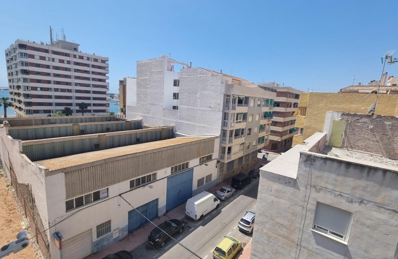 Revente - Appartement -
Torrevieja - Acequion