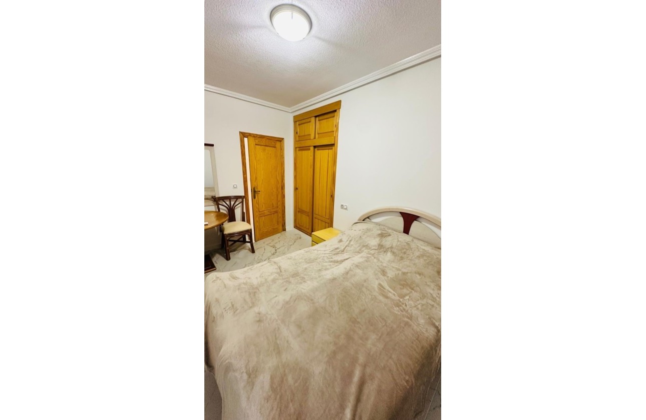 Revente - Appartement -
Torrevieja - Acequion
