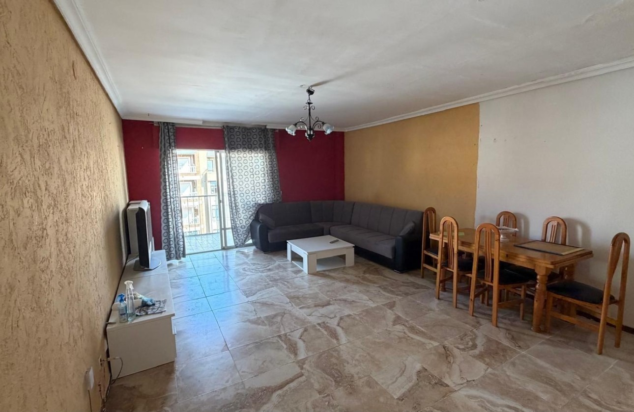 Revente - Appartement -
Torrevieja - Acequion