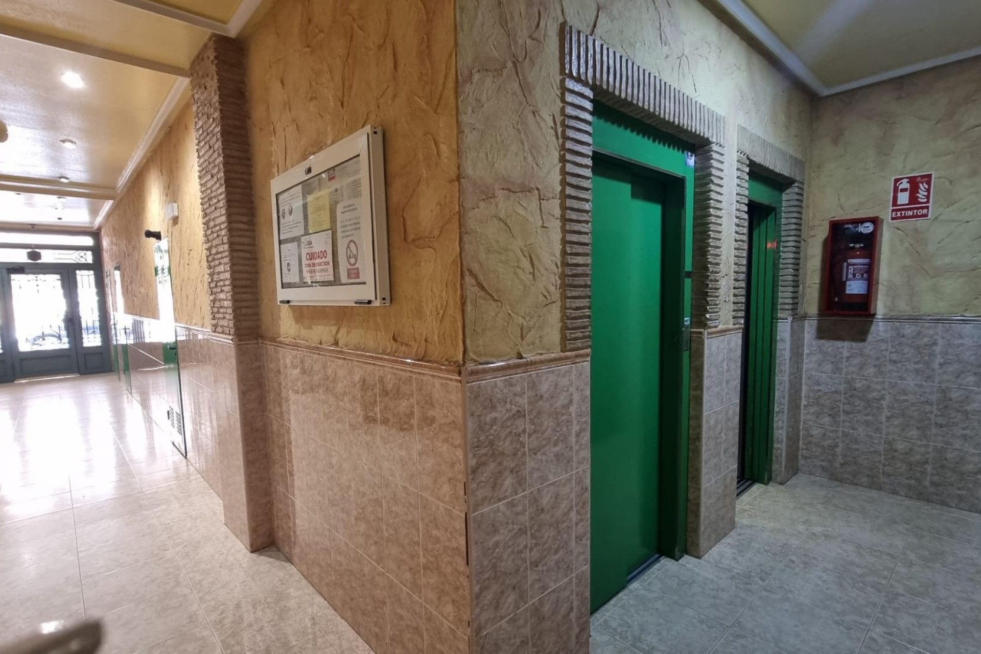 Revente - Appartement -
Torrevieja - Acequion