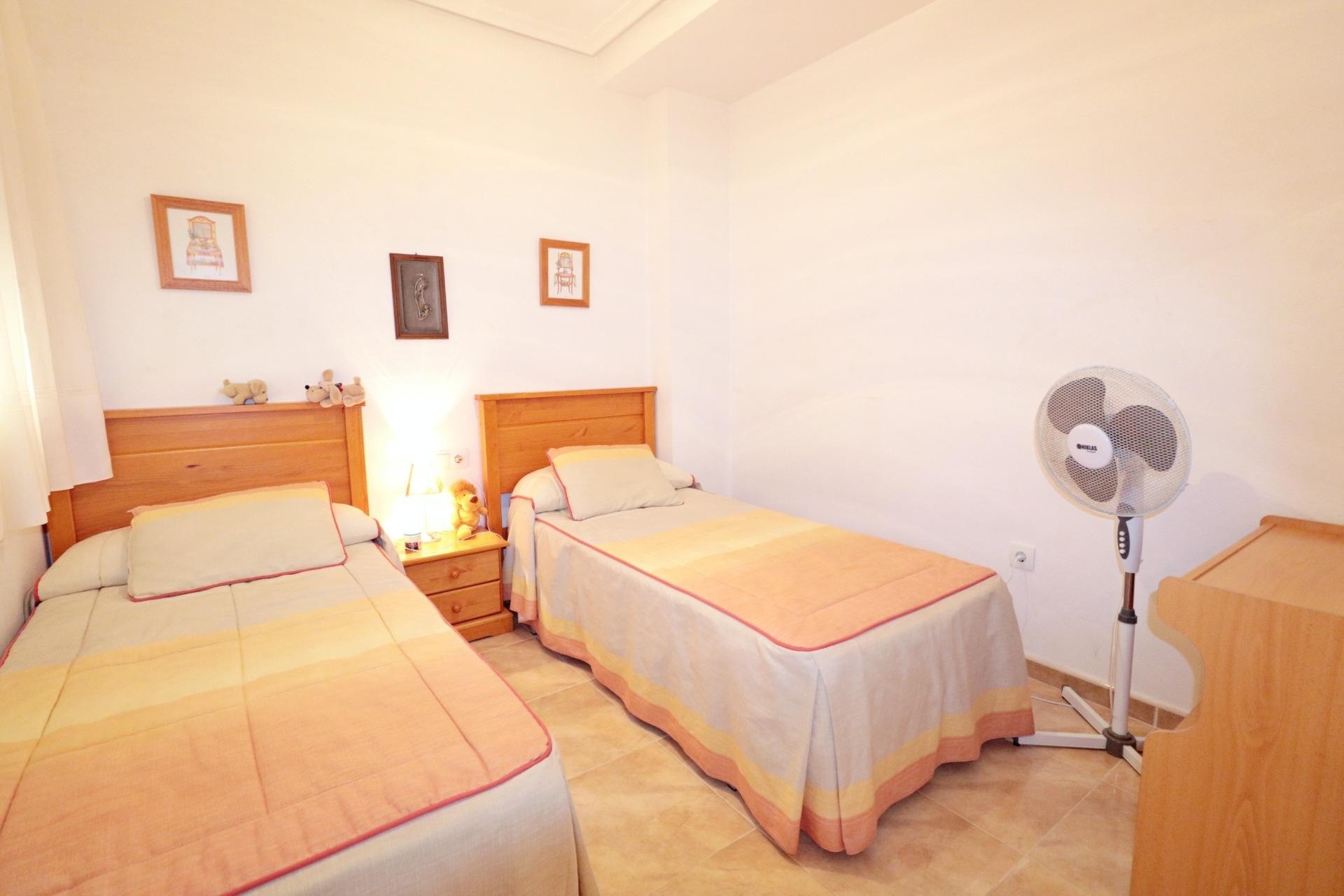 Revente - Appartement -
Torrevieja - Acequion