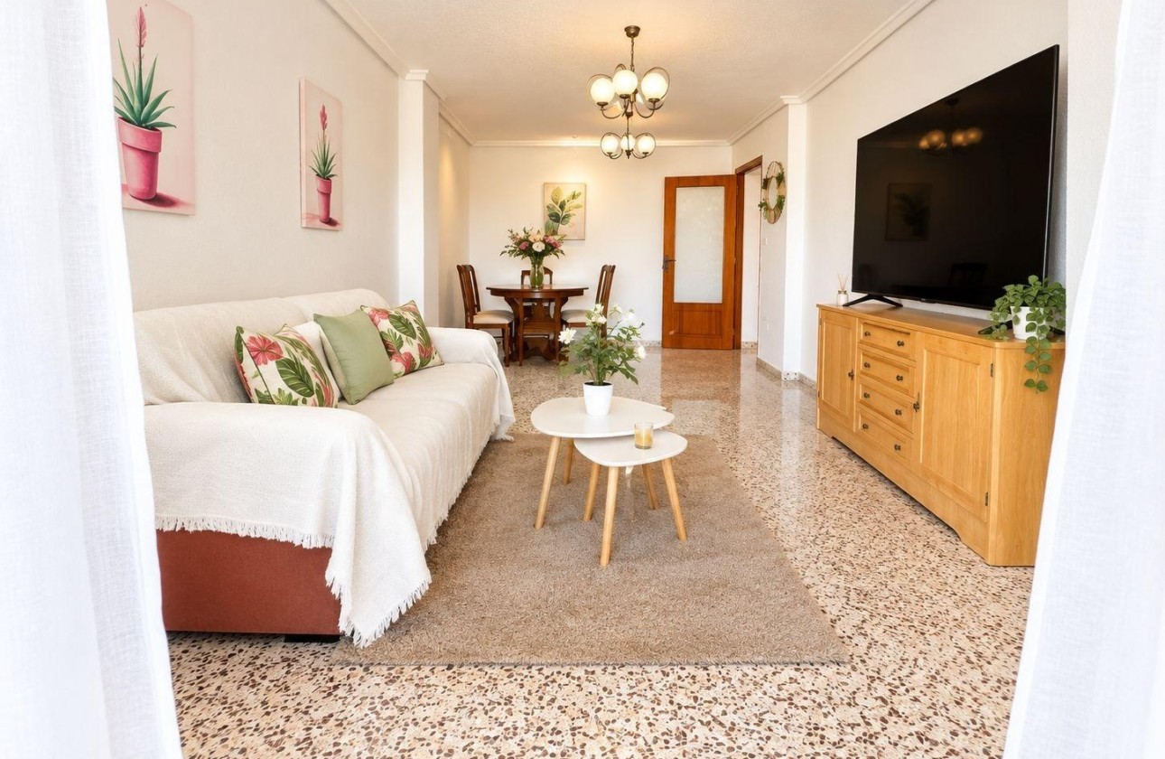 Revente - Appartement -
Torrevieja - Acequion