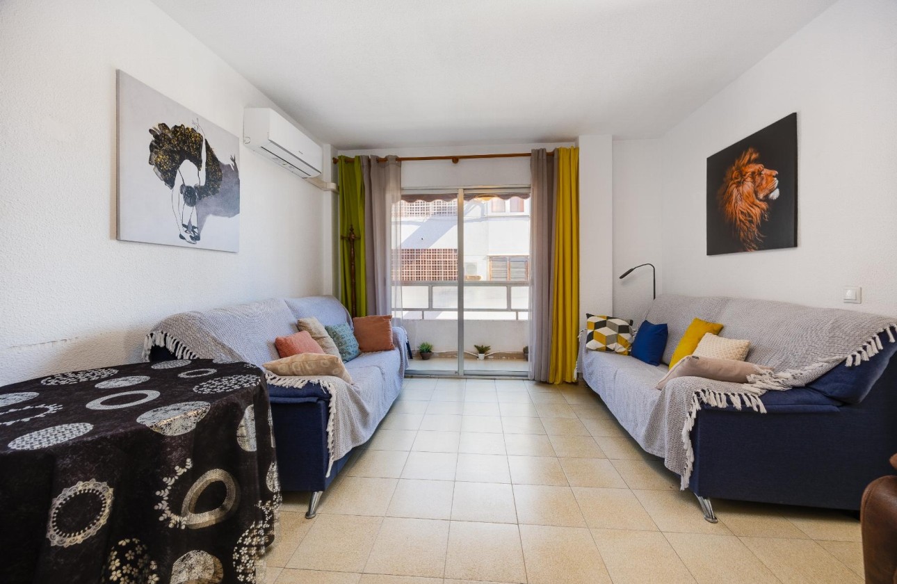 Revente - Appartement -
Torrevieja - Acequion